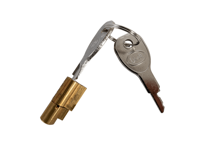 Locking insert for the STEELPRESS LK-01 trailer hitch ball lock