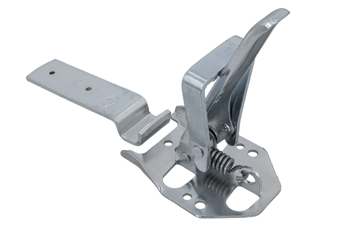 Side hitch with STEELPRESS ZB-04+Z-01A fastener for complete trailer side closure